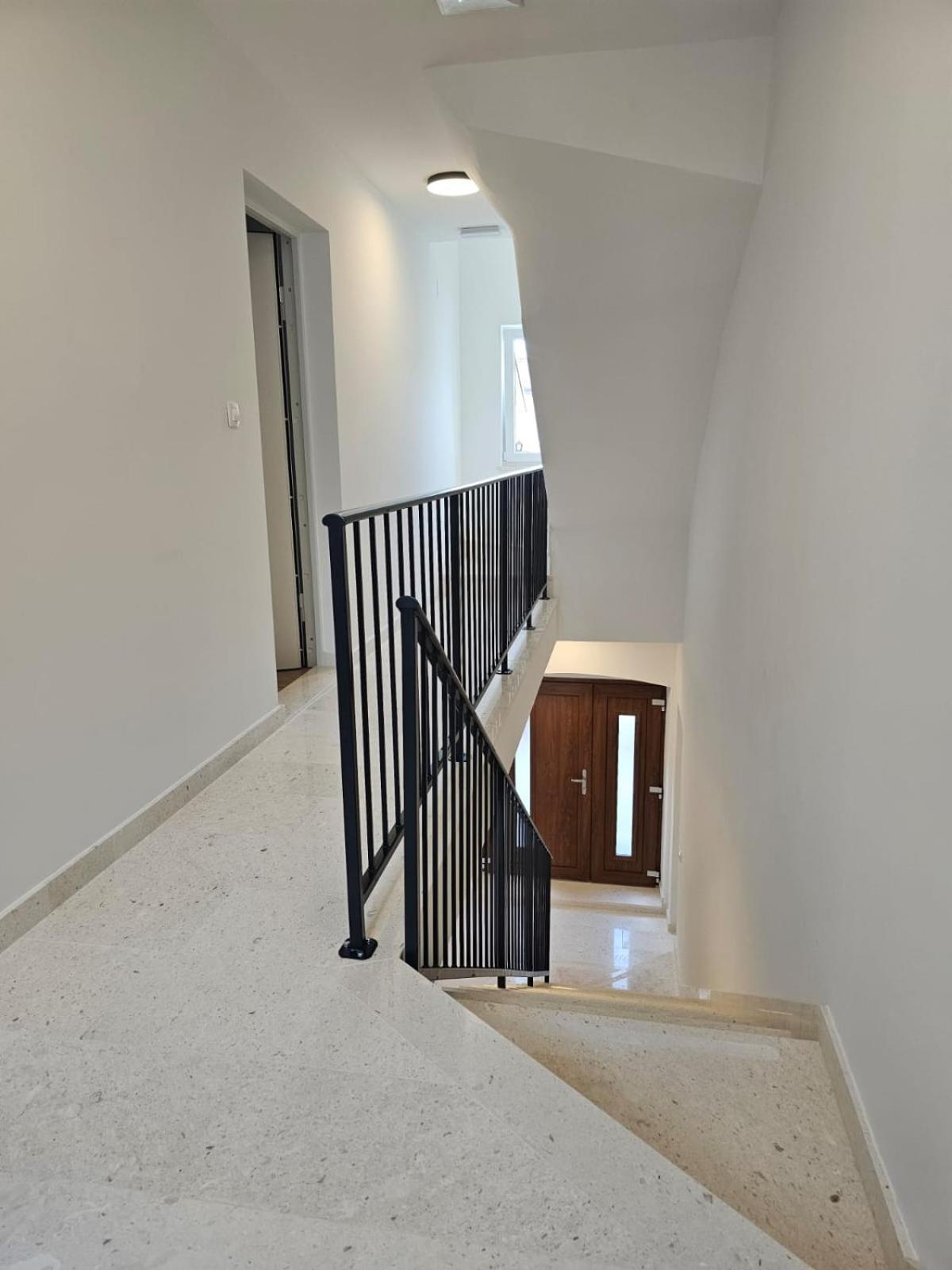 Apartments Miamare 2 普利莫顿 外观 照片